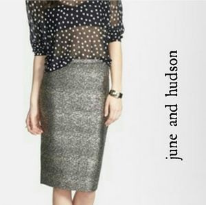 june and hudson black gold metallic straight skirt S NWT party prom dancing